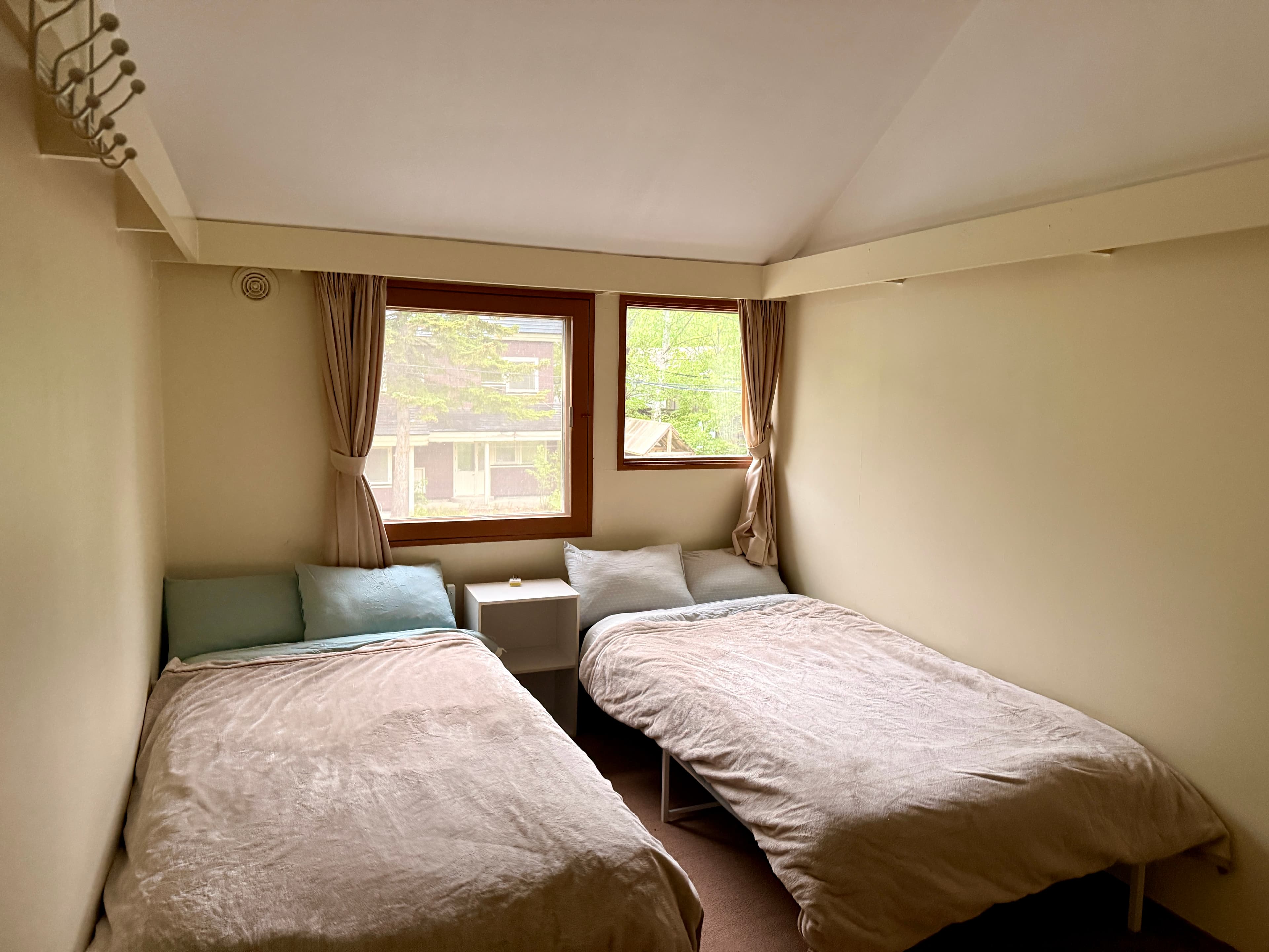 A two-bed room at Wakaranai Lodge.